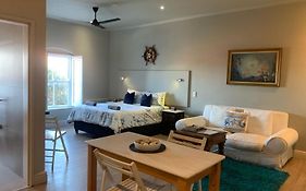 Hermanus Waterfront Apartment 12